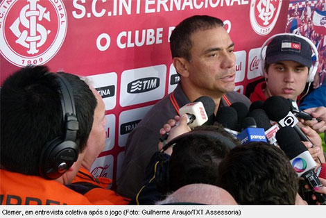 Clemer, técnico do Internacional