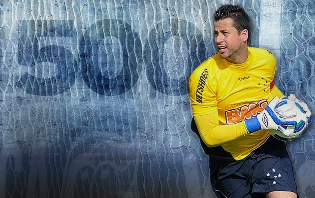 O goleiro Fábio completou 500 jogos pelo Cruzeiro