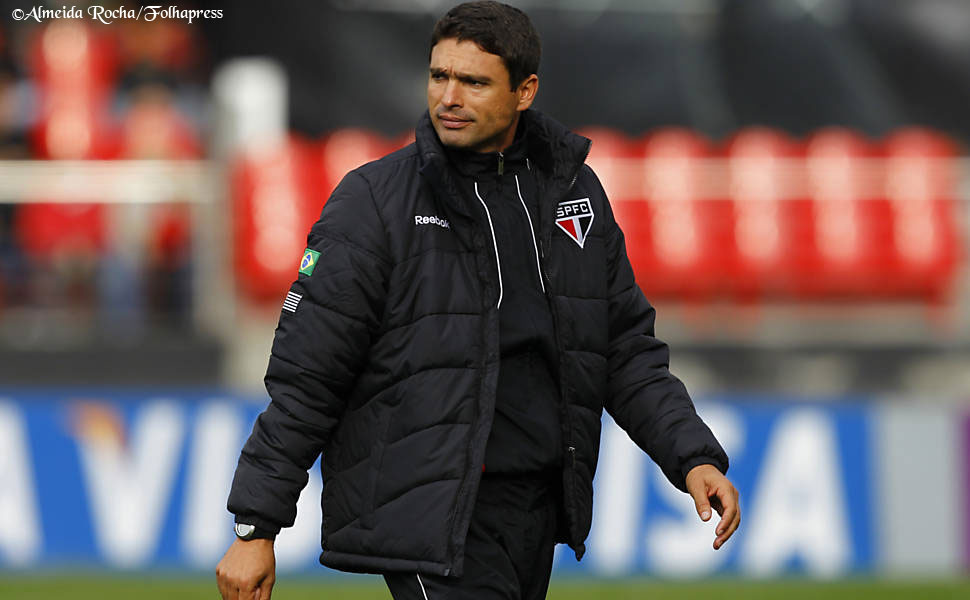 Treinador das categorias de base, Sérgio Baresi substituiu Ricardo Gomes em agosto de 2010, mas só ficou dois meses no cargo, sendo substituído por Paulo César Carpegiani