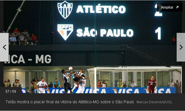 Telão mostra o placar final da vitória do Atlético-MG sobre o São Paulo, link da matéria: http://fotos.noticias.bol.uol.com.br/esporte/2013/02/13/atletico-mg-e-sao-paulo-duelam-na-libertadores.htm#fotoNav=57