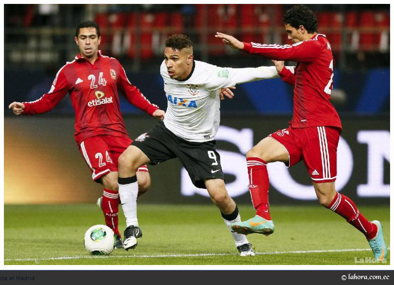 Paolo Guerrero, o que fez os gols da vitória do Corinthinas, no Mundial de Clubes 2012