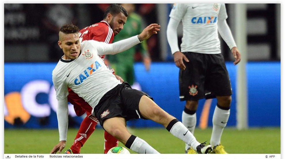 Paolo Guerrero, o que fez os gols da vitória do Corinthinas, no Mundial de Clubes 2012