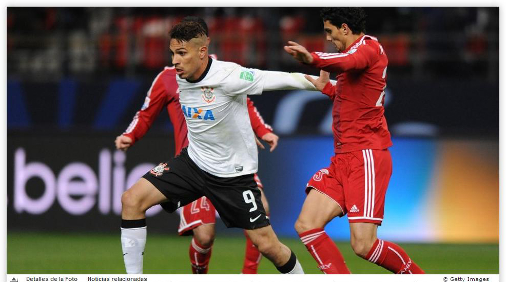 Paolo Guerrero, o que fez os gols da vitória do Corinthinas, no Mundial de Clubes 2012