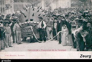 Tarasque. Para ver uma linda coleção de cartões postais e medalhas visite http://h4erso.wanadoo.fr/zeurg/index.htm Tarasque. Para ver uma linda coleção de cartões postais e medalhas visite http://h4erso.wanadoo.fr/zeurg/index.htm