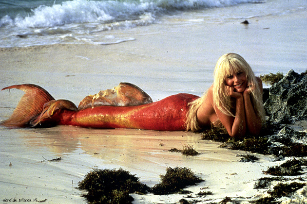 cena do filme Splash, 1984, com Daryl Hannah, Tom Hanks, John Candy, Eugene Levy