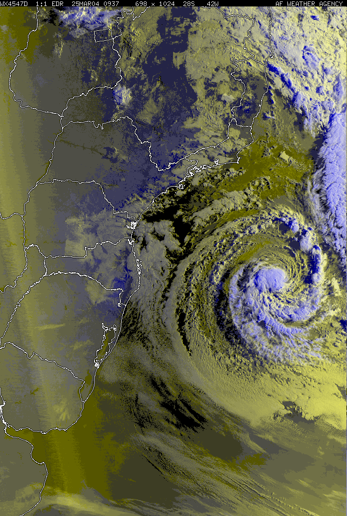 Imagem capturada no dia 25_3_9,37hUTC e  captada em 25/março/2.004, às 9,37UTC, pelo satélite DMSP-The Defense Meteorological Satellite Program.