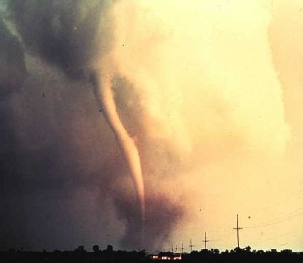 Tornado em Oklahoma, em maio de 1.999